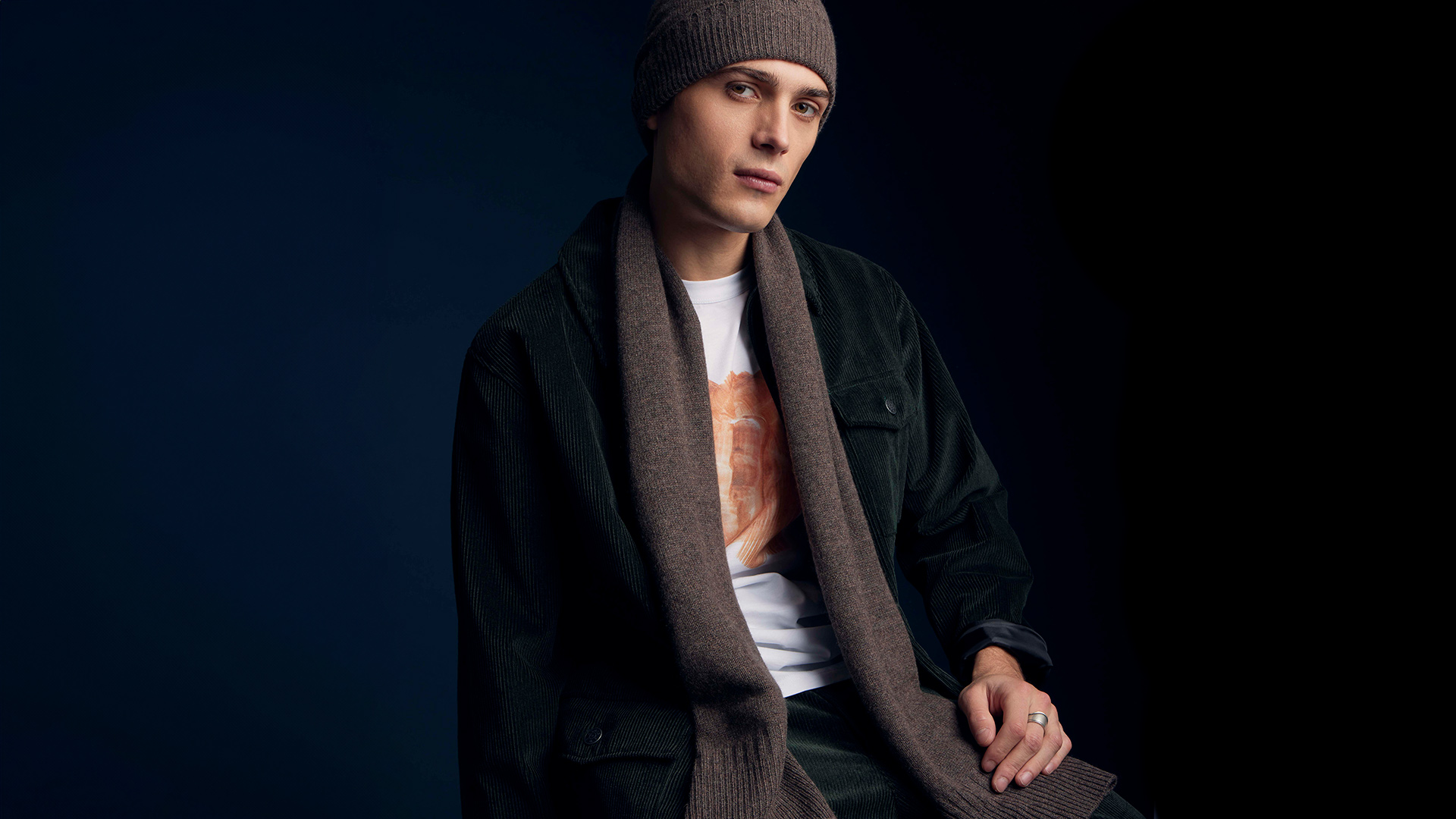 R2shoot homepage mannequin textile photographe vetement studio photos textile 2