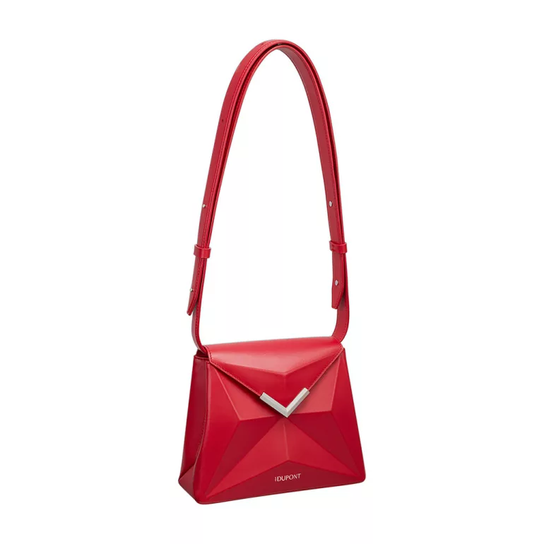 Photographe maroquinerie – packshot sac à main fond blanc, photo accessoires cuir